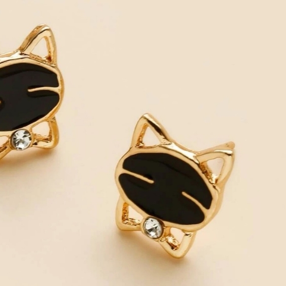 💥Any 2/$20💥 Gold Cat with Black Stone Stud Earrings ✨️ - Picture 6 of 9